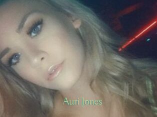 Auri_Jones