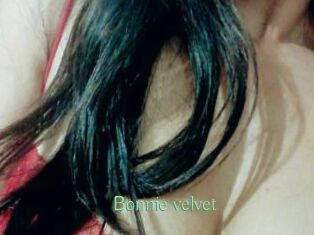 Bonnie_velvet