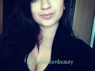 Brunetteteenbeauty