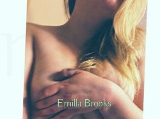 Emilla_Brooks