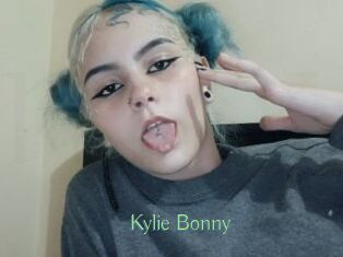 Kylie_Bonny