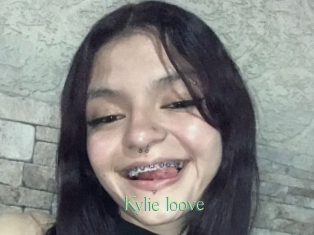 Kylie_loove