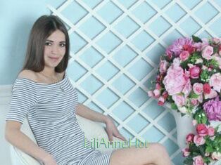 LiliAnneHot