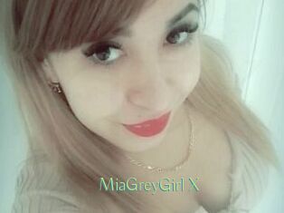 MiaGreyGirl_X