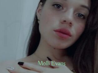 Molli_Evans