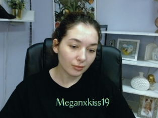 Meganxkiss19