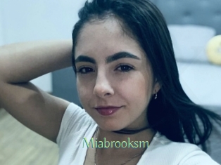 Miabrooksm