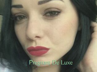 Pregnant_De_Luxe