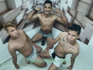 ThreesomeHotBoys